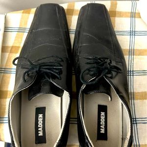Dress Shoes in Black.